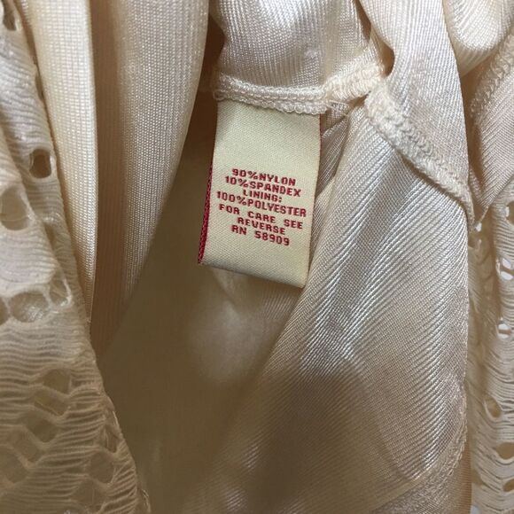 Reba Ivory Cream Chunky Eyelet Lace Ruffle Collar Hi Low Dress NWT Size Small - Picture 9 of 9